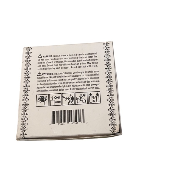 C.O.BIGELOW COZINESS AMBER SCENTED CANDLE 8.5 Oz HEALING AROMATHERAPY - Picture 7 of 8